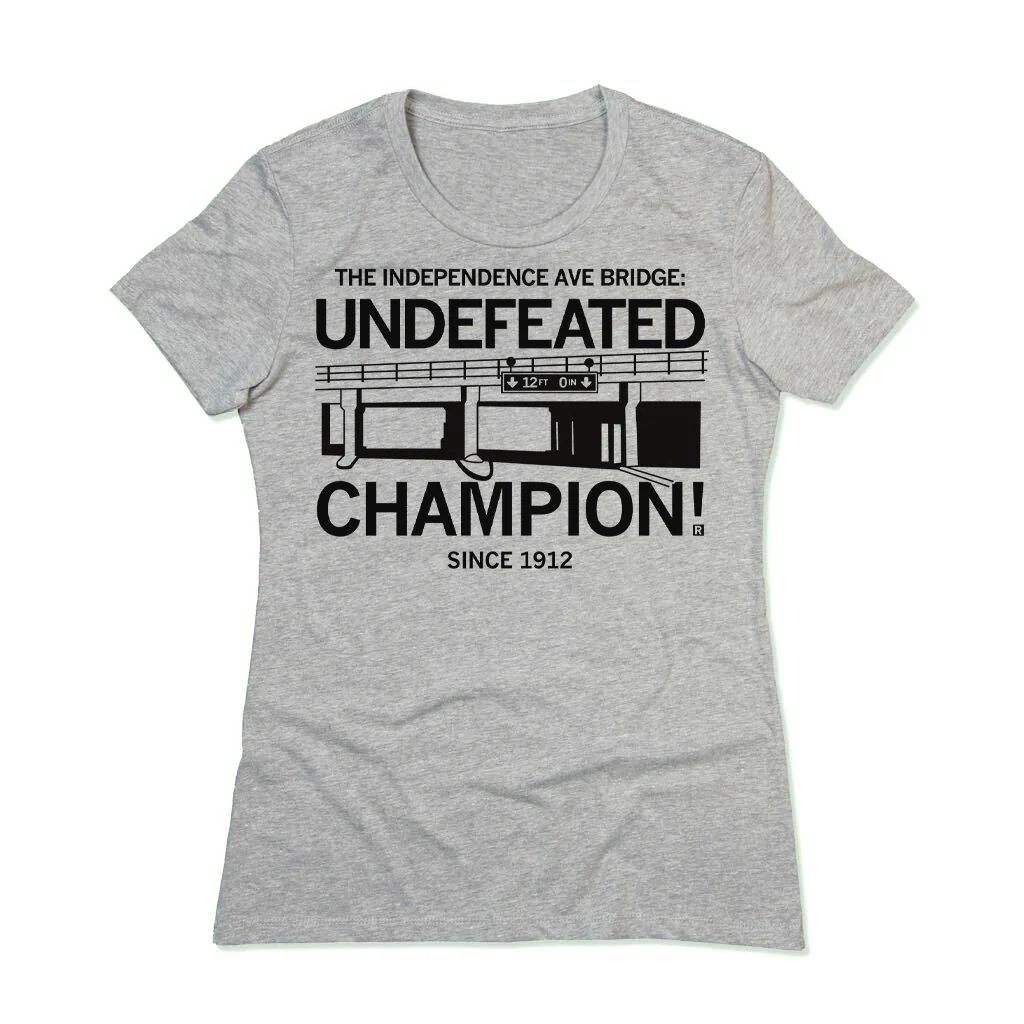 Independence Ave Bridge: Undefeated (R) - Image 3
