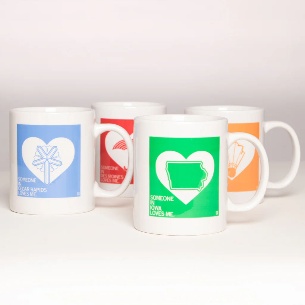 Someone Loves Me DM Mug - Image 2