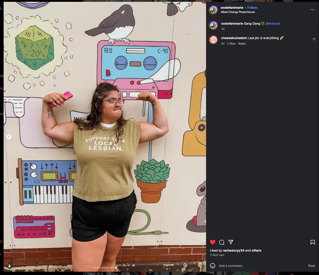 Support Your Local Lesbian Muscle Crop Top - Image 2