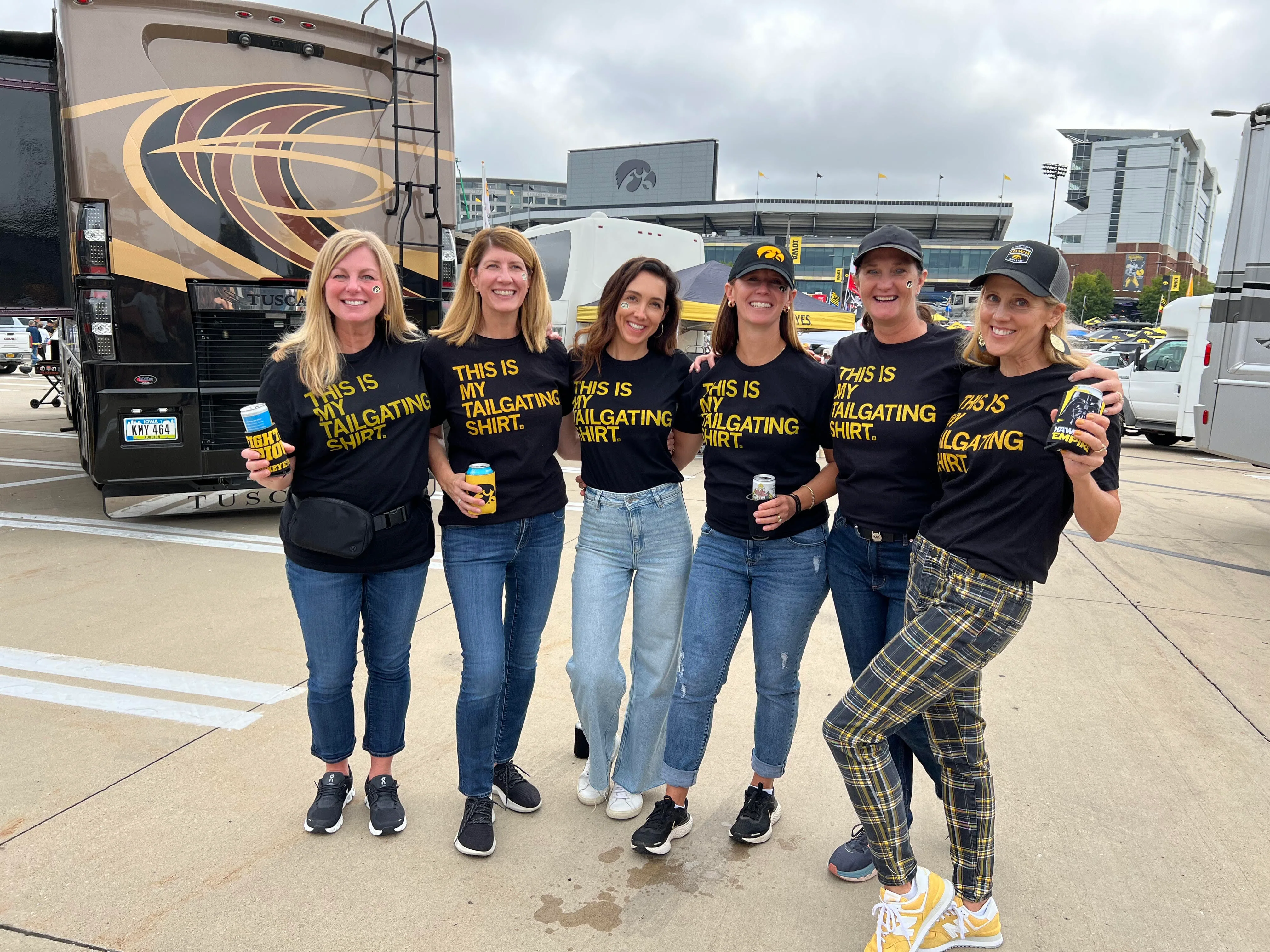 Tailgating Black & Gold - Image 4